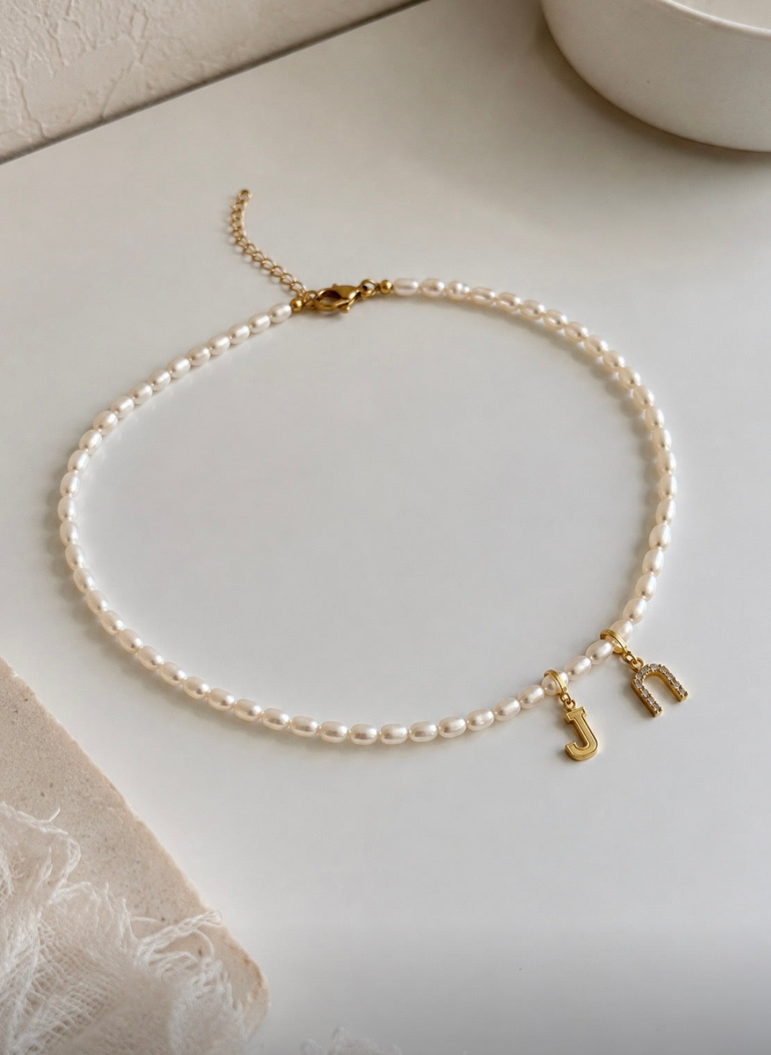 Pearl Initial Necklace – Personalized Bridal & Wedding Gift